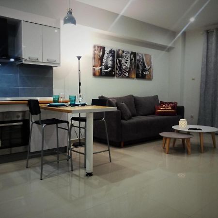 Suite Apartment Athens Center, Metro Metaxourgeio Экстерьер фото